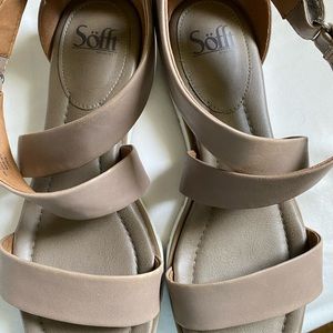 Ankle strap sandals size 10